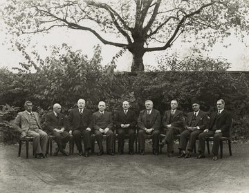 Photo of Clement Attlee and Prime Ministers at Commonwealth Conference