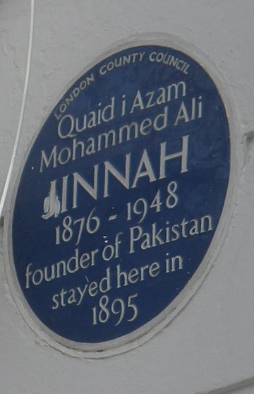 Photo of blue plaque at Mohammed Ali Jinnah's home in London